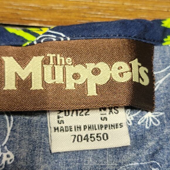 The Muppets Scrub Top Kermit The Frog "It's Not Easy Being Green" - Size XS - Picture 4 of 5